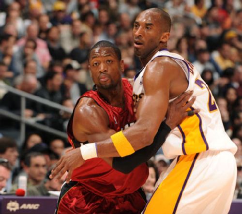 扩展至全球 扩展至全球