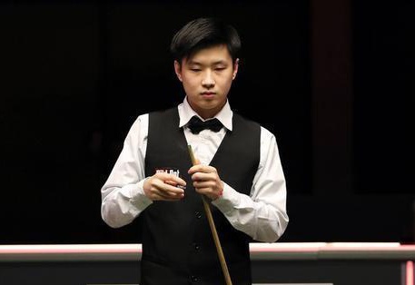 由式冠军的 由式冠军的